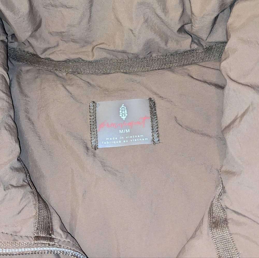 Free People Movement Pippa Packable Puffer Jacket sz MED in Twig Colorway - Picture 5 of 12